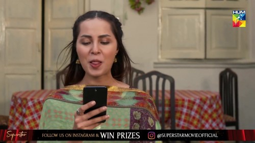 08.Dilnaz-Naseeb-Wali-_-HUM-TV-_-Telefilm.mp4-5.jpg