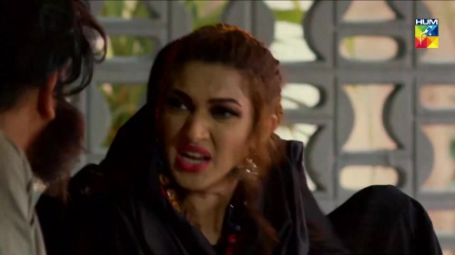 18.Sheikh-Sahab-Chal-Basay-_-HUM-TV-_-Telefilm.mp4-4.jpg