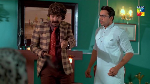 18.Sheikh-Sahab-Chal-Basay-_-HUM-TV-_-Telefilm.mp4-5.jpg