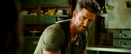 War-2019-1080p-BlurayRip-x264-MultiAudio-TrueHD-7.1-DusIctv.mkv_20210519_152705.608.png
