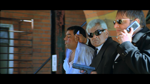 Bhagam-Bhag-2006-1080p-Bluray-Remux-AVC-DTSHD-MA-5.1-DusIctv.mkv_20210519_155816.934.png