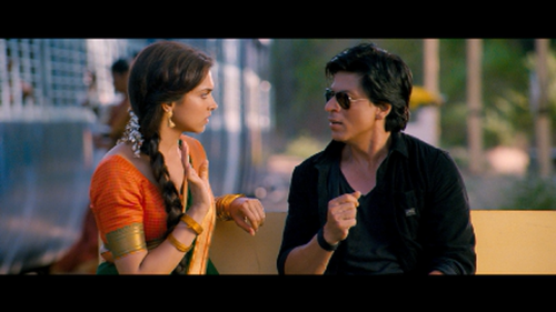 Chennai-Express-2013-1080p-Bluray-Remux-AVC-DTSHD-MA-5.1-DusIctv.mkv_20210519_180111.301.png