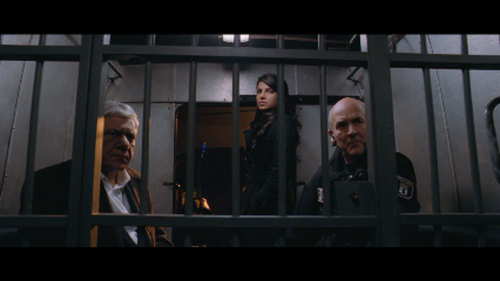 Don-2-2011-1080p-Bluray-Remux-AVC-DTSHD-MA-5.1-DusIctv.mkv_20210529_204104.055.png