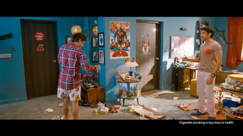 Shaadi-Ke-Side-Effects-2014-1080p-Bluray-Remux-AVC-DTSHD-MA-7.1-DusIct.mkv_20210529_204559.919.png