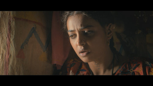 Parched-2016-1080p-BlurayRemux-AVC-TrueHD-5.1-DusIctv.mkv_20210717_192542.57938665c1cd97b2860.png
