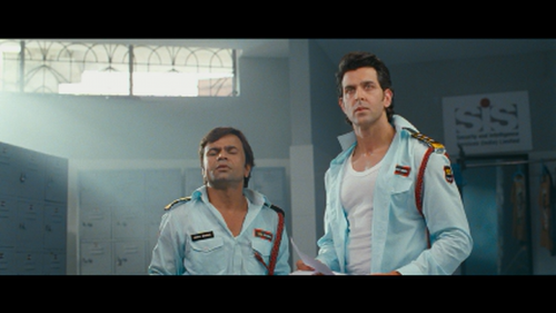 Krrish-3-2013-1080p-BlurayRemux-AVC-DTSHD-MA-5.1-DusIctv.mkv_20210720_084045.700362d9f5ca0b02e61.png