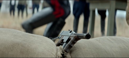 AK-47.mp4_snapshot_00.36.27.500.jpg