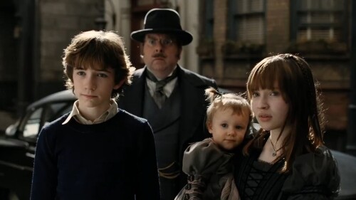 Lemony Snicket's A Series of Unfortunate Events (2004) Telugu Dubbed Movie Screen Shot 2