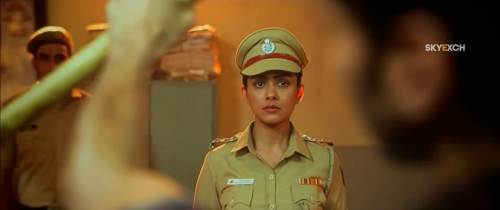 Gumraah-2023.1080p.PDVDRip.x264.AAC.2.0.DUS-IcTv.mkv_snapshot_01.05.58.542.png