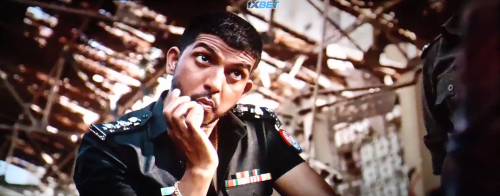 Daadal-2023.Urdu.1080p.PDVDRip.x264.AAC.2.0.DUS-IcTv.mkv_snapshot_01.06.40.226.png