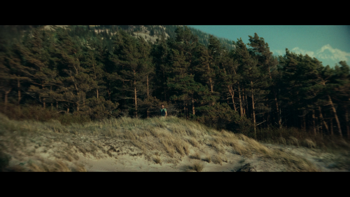vlcsnap-2023-07-28-04h01m39s403.png