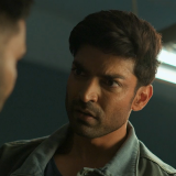 Commander.Karan.Saxena.S01E03.Tere.Sheher.Mein.720p.HS.WEB-DL.AAC2.0.x264-DUS.mkv_20240830_180543.854