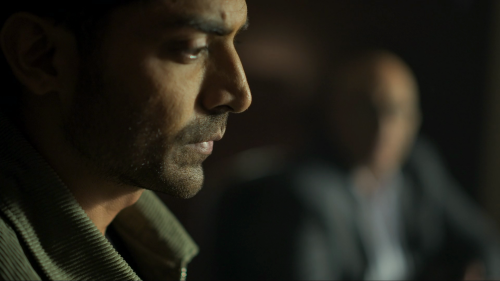 Commander.Karan.Saxena.S01E04.Sheh.Aur.Maat.1080p.HS.WEB-DL.AAC2.0.x264-DUS.mkv_20240830_180706.586.png