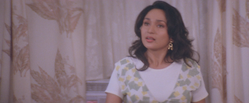 Gudgudee.1997.1080p.AMZN.WEB-DL.DDP2.0.H.264-DUS.mkv_20240903_091844.834.png