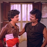 vlcsnap-2025-05-15-00h01m22s320