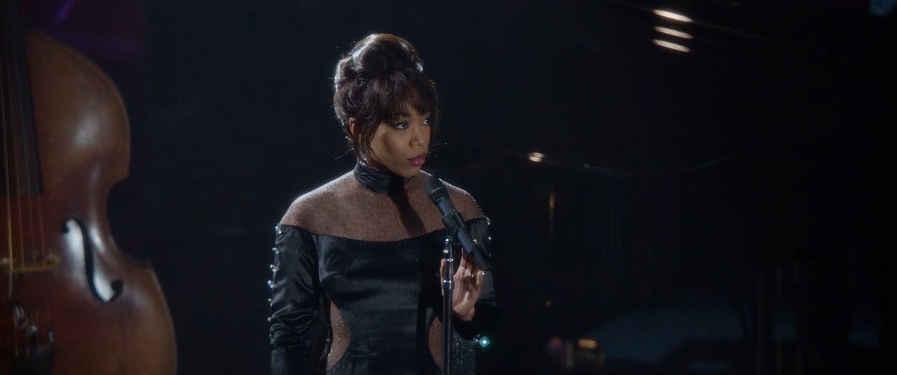 Whitney Houston I Wanna Dance with Somebody (2022) Telugu Dubbed Movie Screen Shot 5
