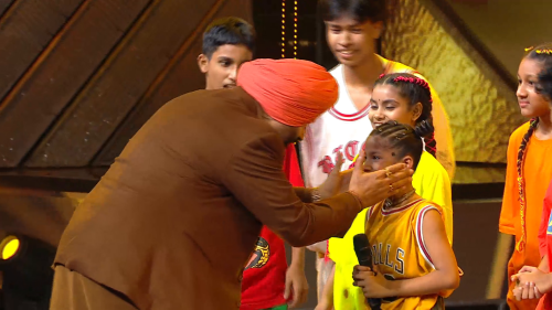 Indias.Got.Talent.2025.S11E04.1080p.WEB-DL.H.264.AAC.2.0-JA.mkv_screenshot_07.png
