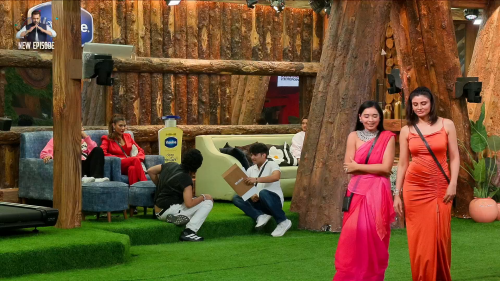 Bigg-Boss.2025.S19E54.Day.53.1080p.WEB-DL.H.264.AAC.2.0-JA.mkv_screenshot_02.png