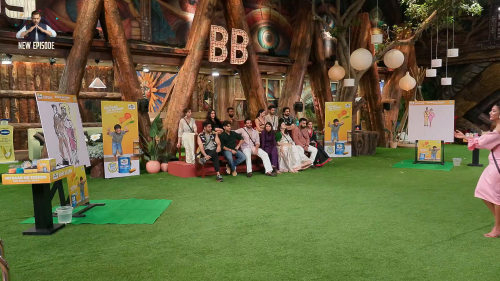 Bigg-Boss.2025.S19E55.Day.54.1080p.WEB-DL.H.264.AAC.2.0-JA.mkv_screenshot_05.png