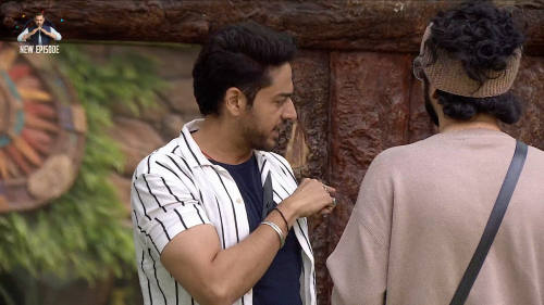 Bigg-Boss.2025.S19E82.Day.81.1080p.WEB-DL.H.264.AAC.2.0-JA-.mkv_screenshot_02.png