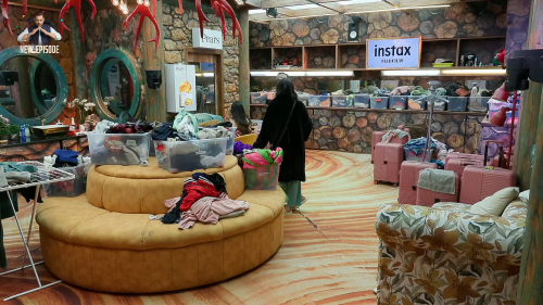 Bigg-Boss.2025.S19E82.Day.81.1080p.WEB-DL.H.264.AAC.2.0-JA-.mkv_screenshot_04.png