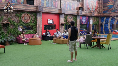 Bigg-Boss.2025.S19E93.Day.92.1080p.WEB-DL.H.264.AAC.2.0-JA.mkv_screenshot_04.png